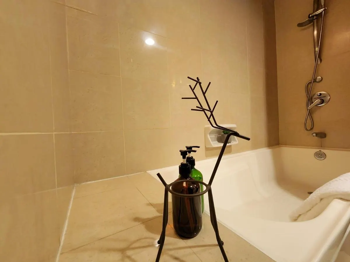 Apartment 1 - 5Pax Lagoon View@ Sunway Resort Suite Pyramid Kampong Penaga  Malaysia
